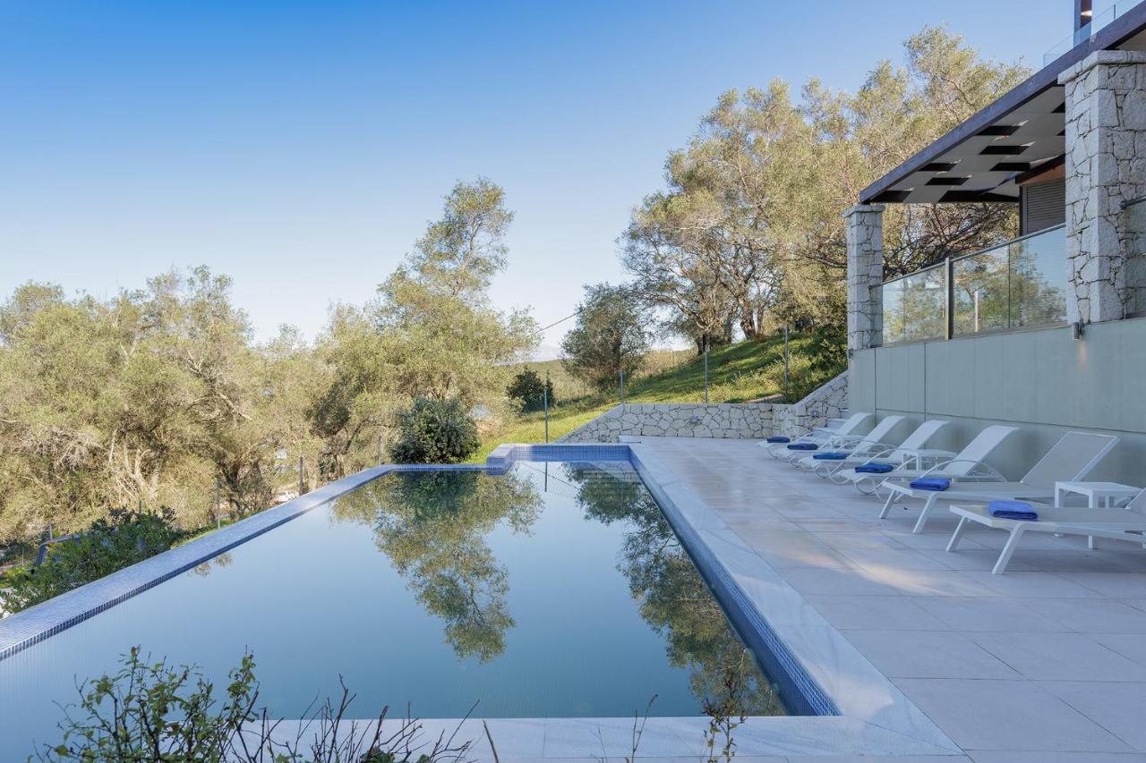 Villa Breeze & Villa Coco By Konnect, Avlaki Beach Kassiopi Dış mekan fotoğraf